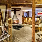 Suitenhotel Panorama Ξενοδοχείο με διαμερίσματα Ζερμάτ
