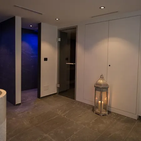 Ξενοδοχείο με διαμερίσματα Panorama 4*